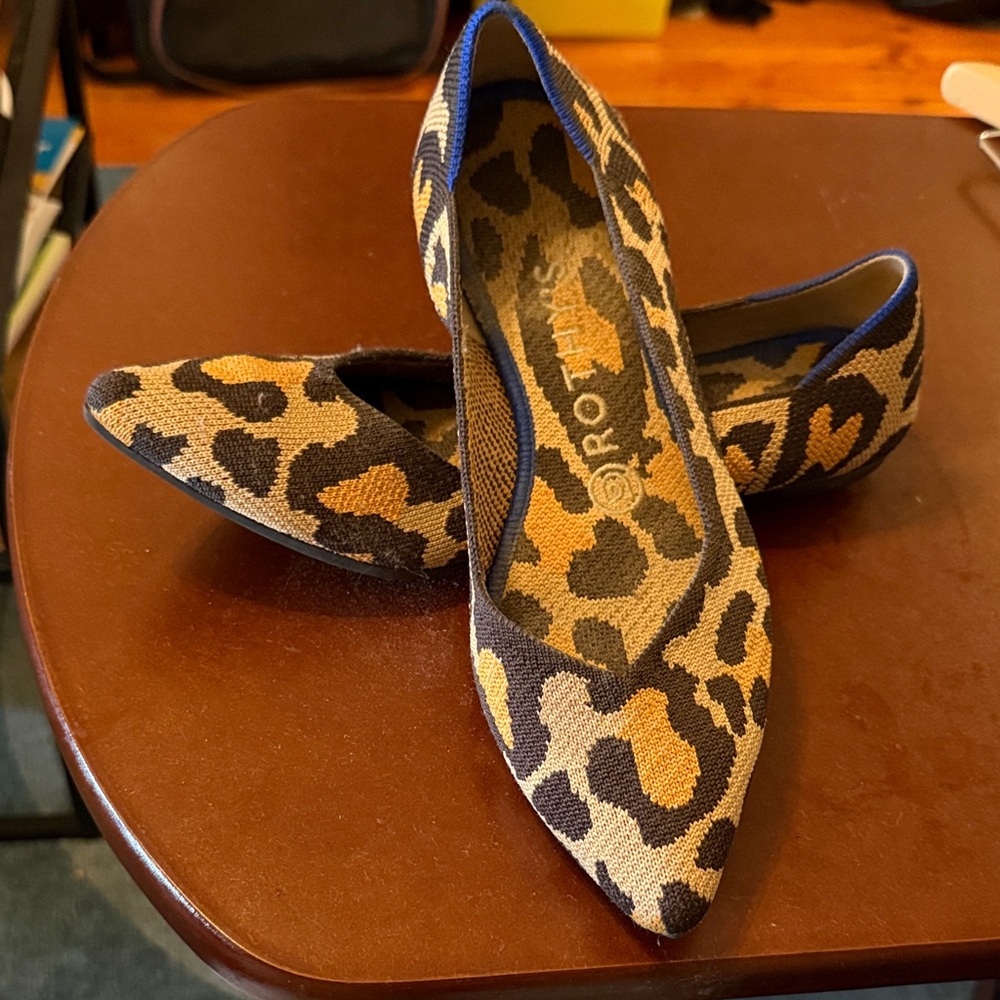Rothy's Brown and Tan Leopard Flats
